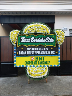 Papan Bunga Duka di Parang